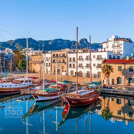 빌라 Large Mountain And Sea View Family Friendly