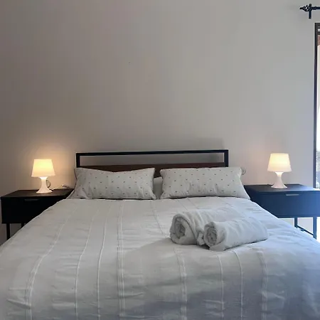 빌라 Large Mountain And Sea View Family Friendly