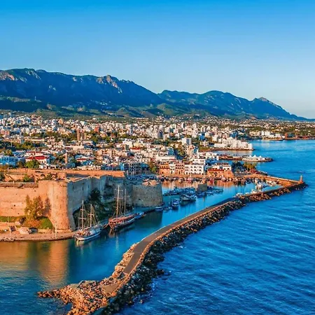 Large Mountain And Sea View Family Friendly Villa