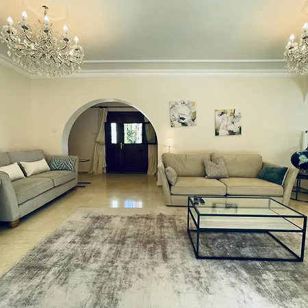 Villa Large Mountain And Sea View Family Friendly *