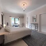 Large Mountain And Sea View Family Friendly Villa *