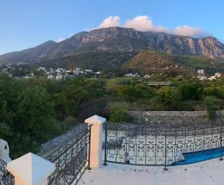 Villa Large Mountain And Sea View Family Friendly *